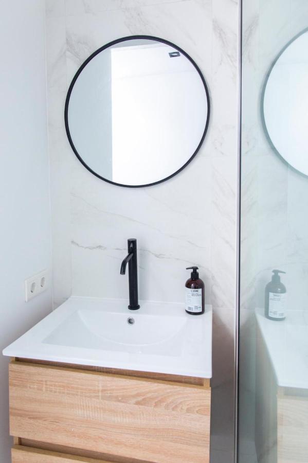 Trendy 2 Bedroom Accommodation On Perfect Location Amsterdam Eksteriør billede